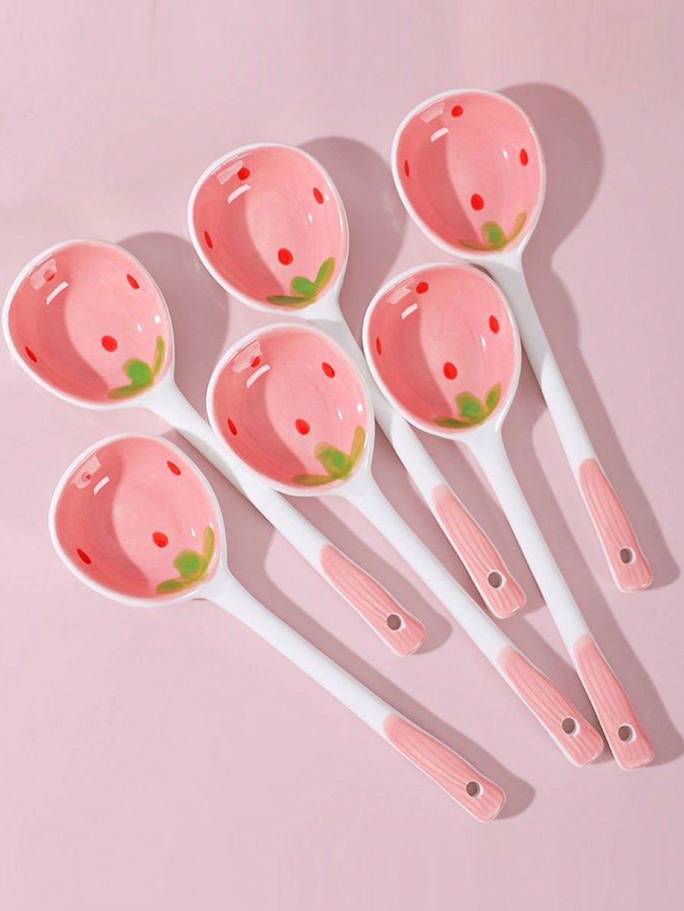 2Pcs/4Pcs/6Pcs Ceramic Strawberry Pattern Long Handle Soup Spoon, Table Spoon, Dessert Spoon, Pink Series, Home Use